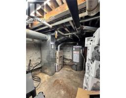 632 Yates St, Victoria, BC V8W1L3 Photo 41