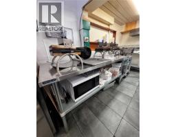 632 Yates St, Victoria, BC V8W1L3 Photo 17