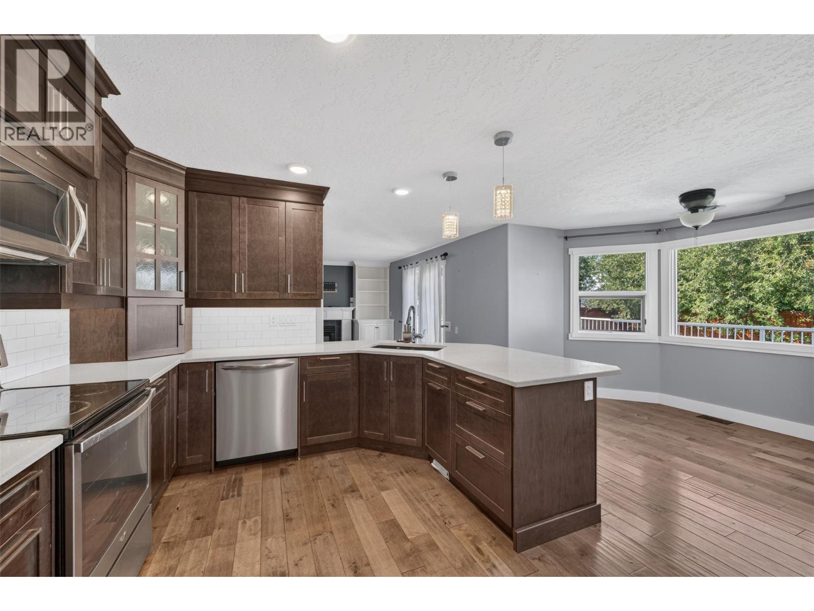 10717 Cottonwood Crescent, Dawson Creek
