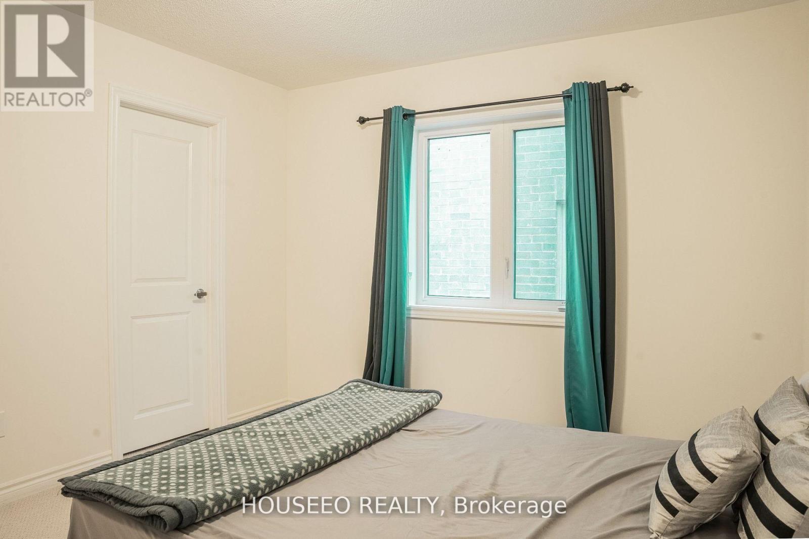 58 ORIOLE CRESCENT - Image 29
