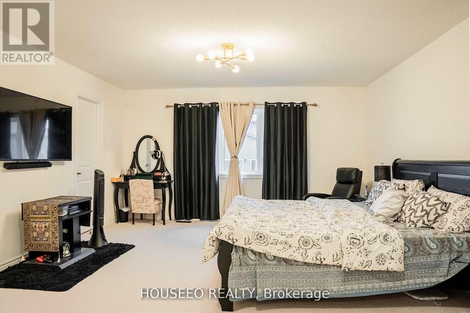 58 ORIOLE CRESCENT - Image 39