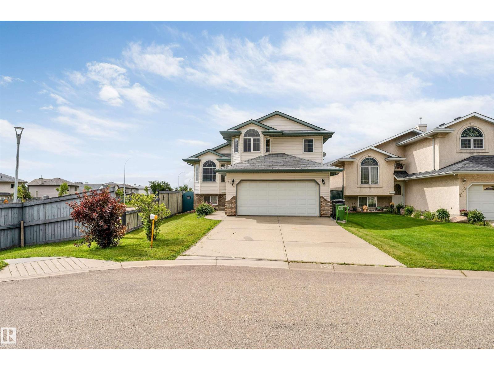 5119 157 AV NW - 1