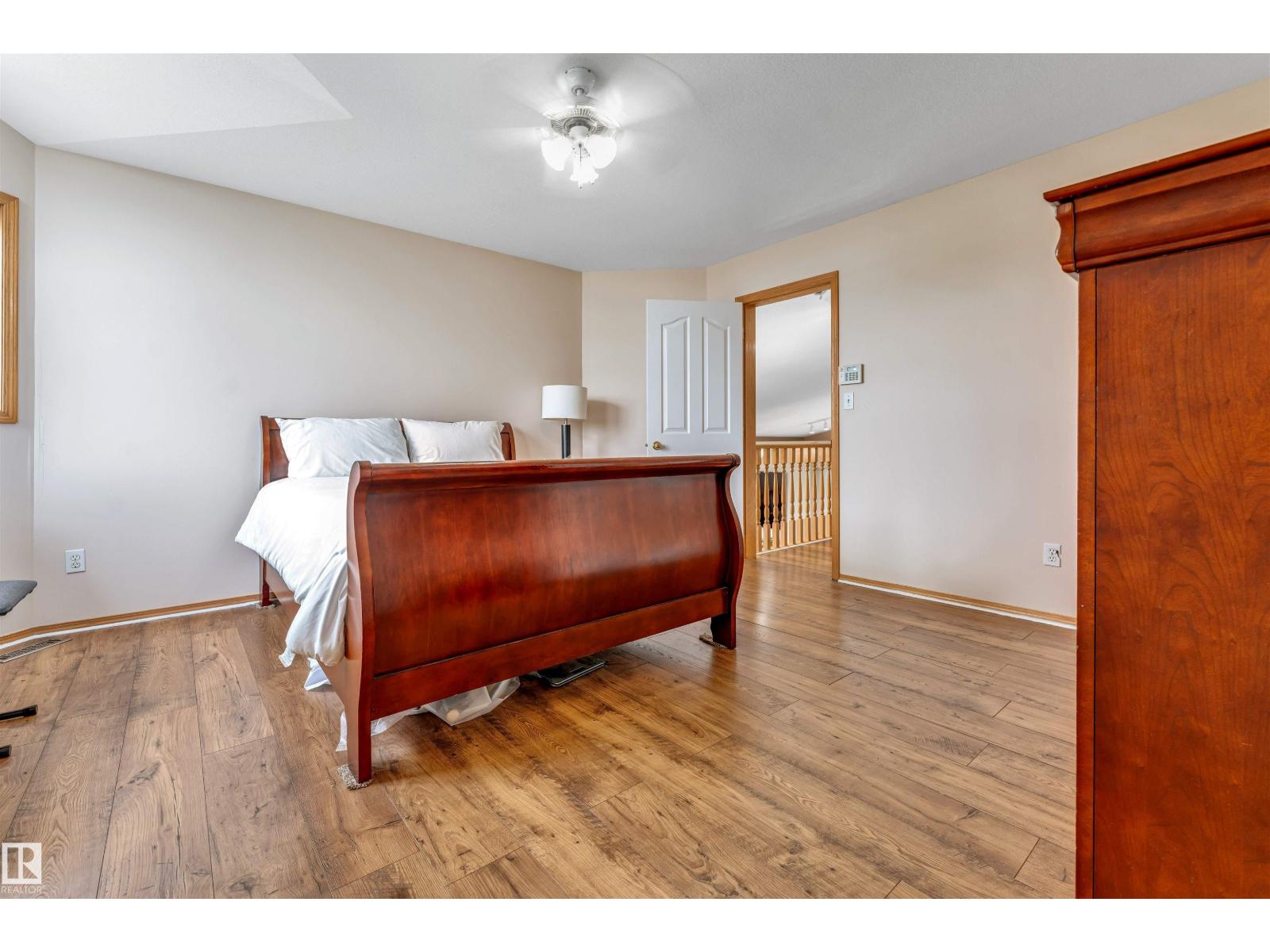 5119 157 AV NW - 22