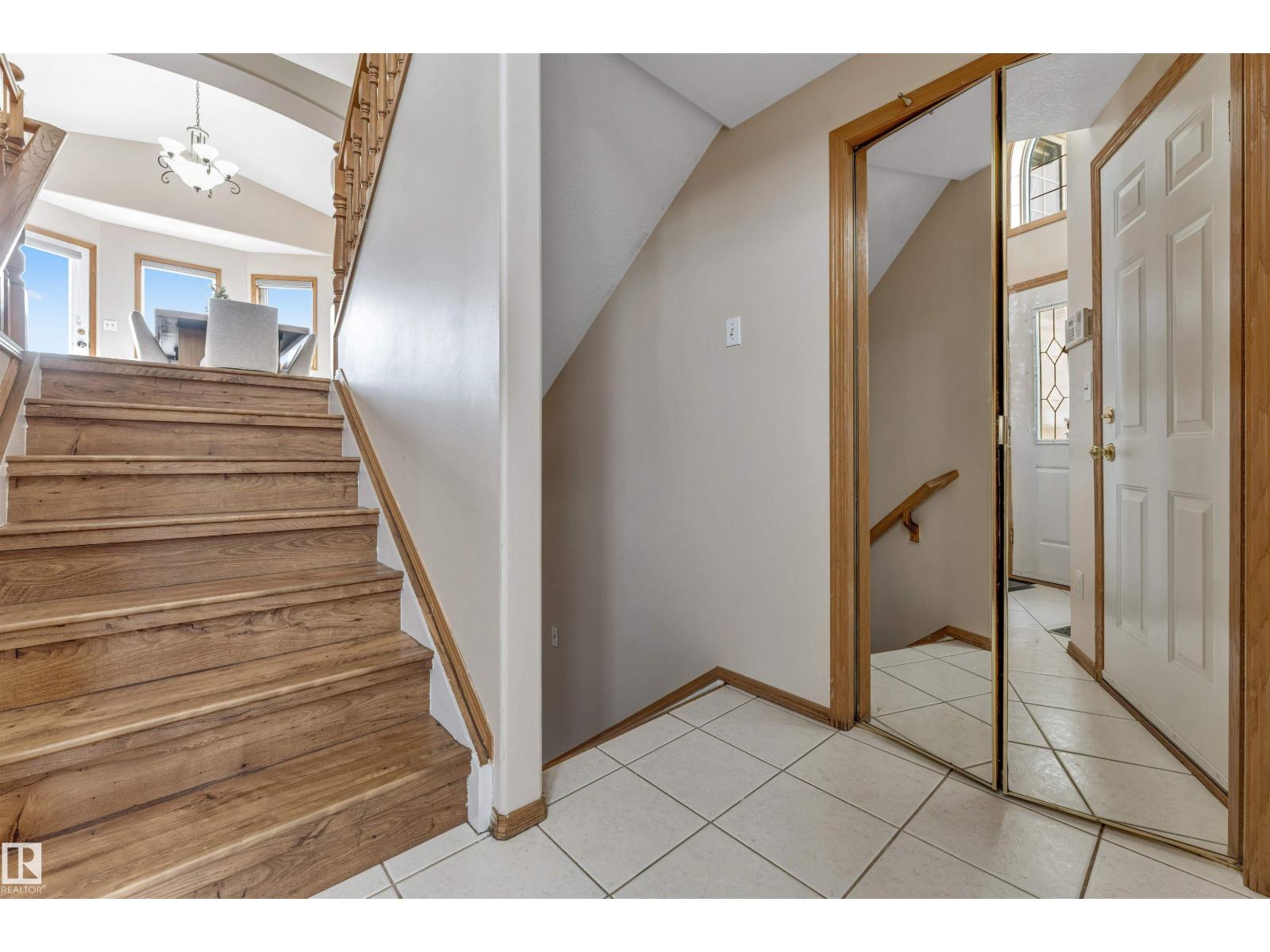 5119 157 AV NW - Image 33
