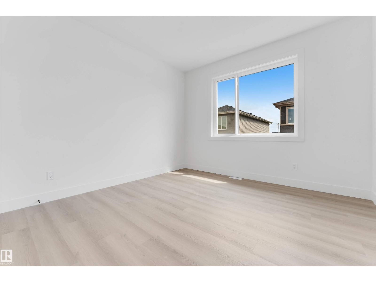 6281 19 ST - 43