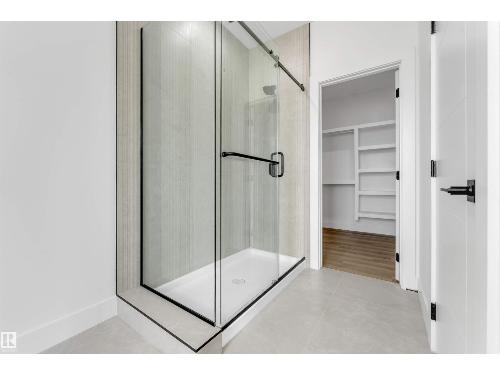 6281 19 ST - Image 45