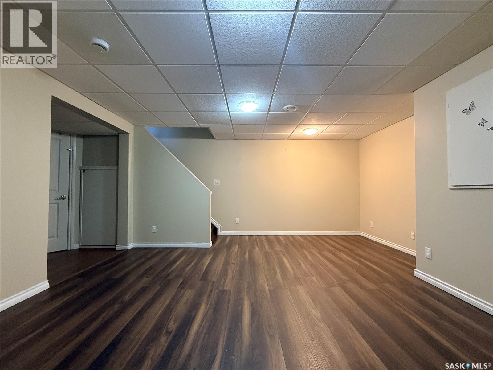 #212 415 Lynd CRESCENT - 17