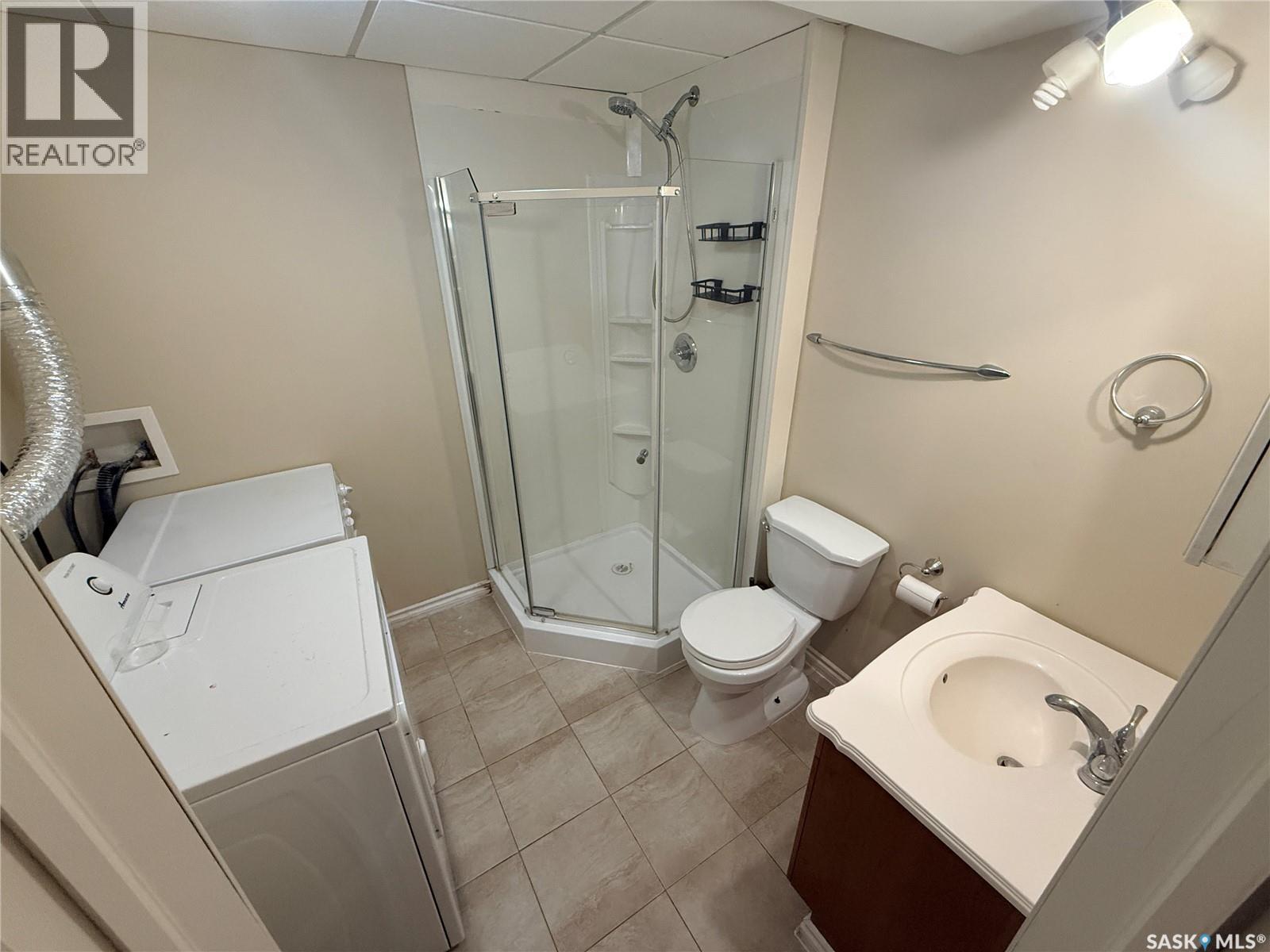#212 415 Lynd CRESCENT - 20