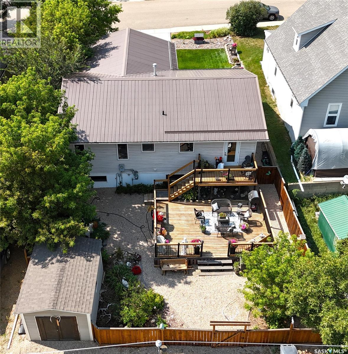 625 7th AVENUE NE - Image 37