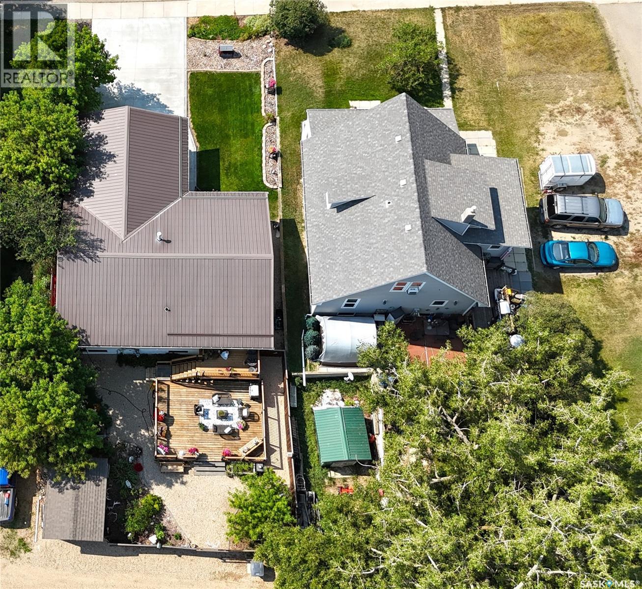 625 7th AVENUE NE - Image 38