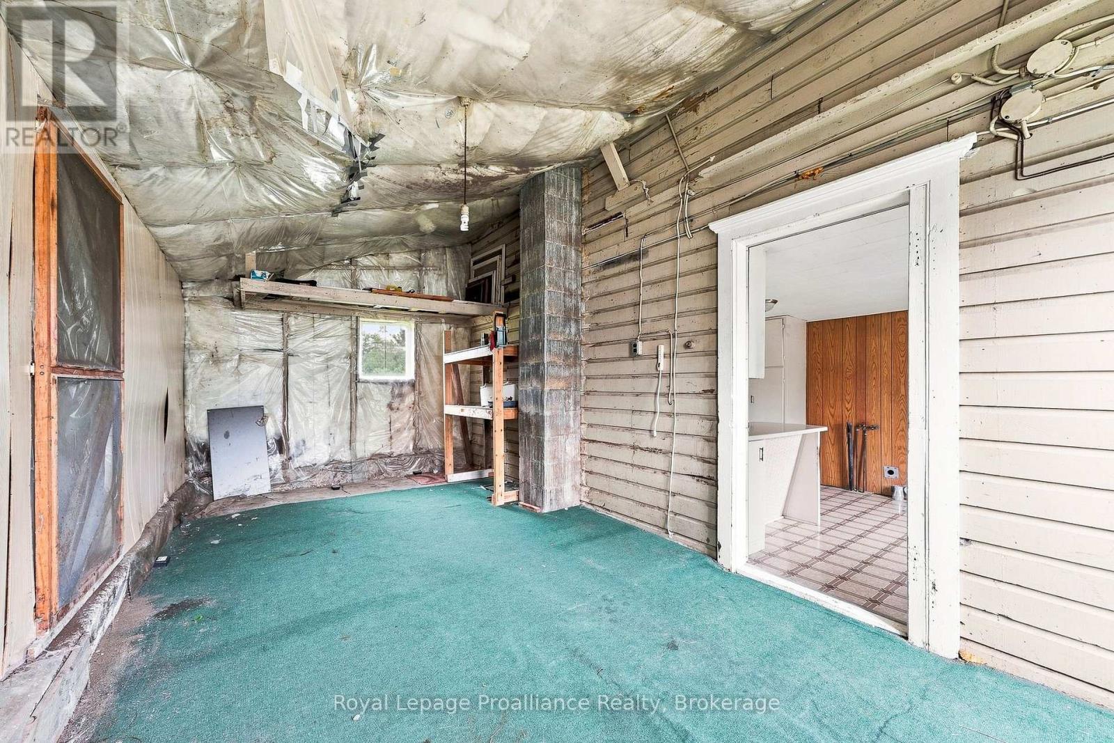380-384 MAIN STREET - Image 34