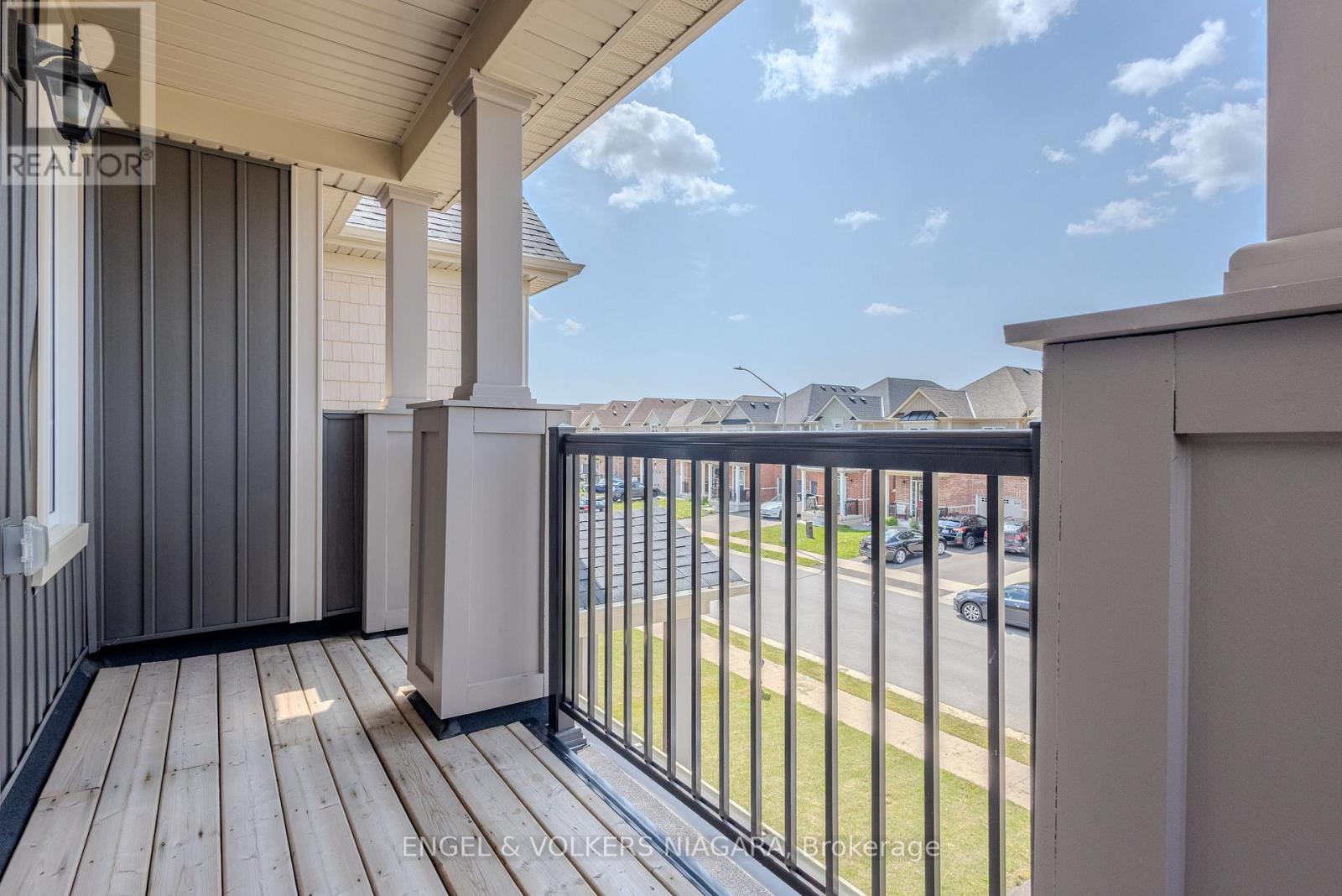 9218 WHITE OAK AVENUE - 3