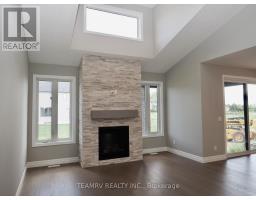 17 Darrow Drive, Tillsonburg, ON N4G1C4 Photo 10