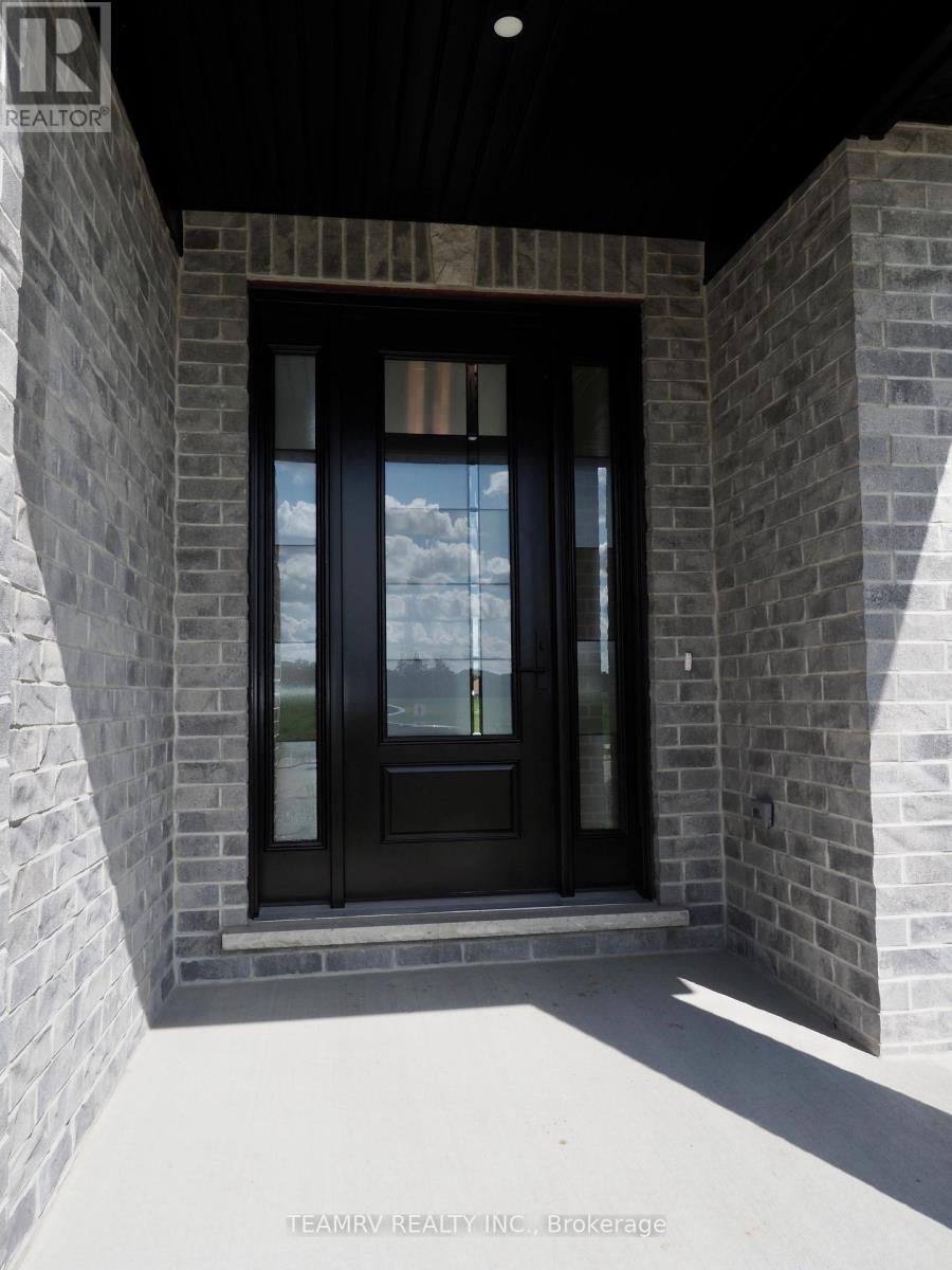 17 DARROW DRIVE - 3