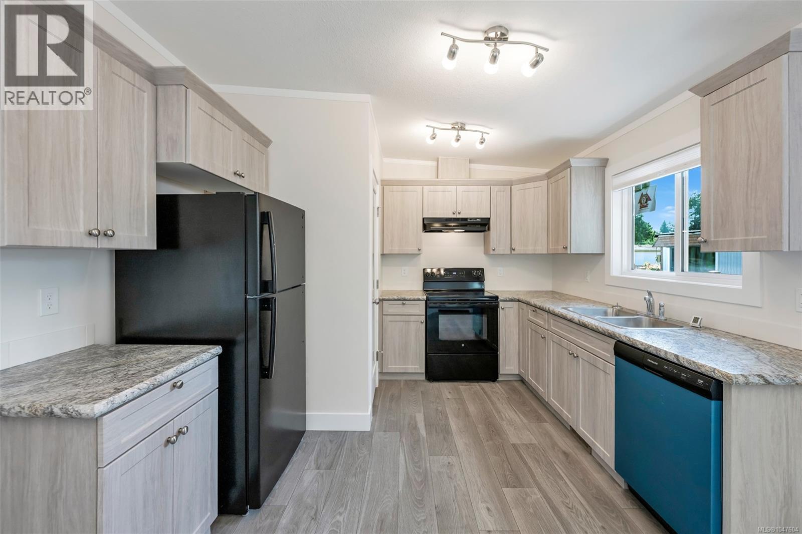 20 1959 Kaltasin Rd, Sooke