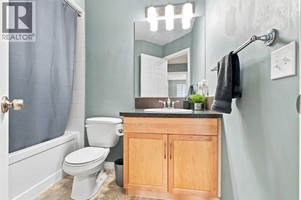 149 Windstone Avenue SW - 26