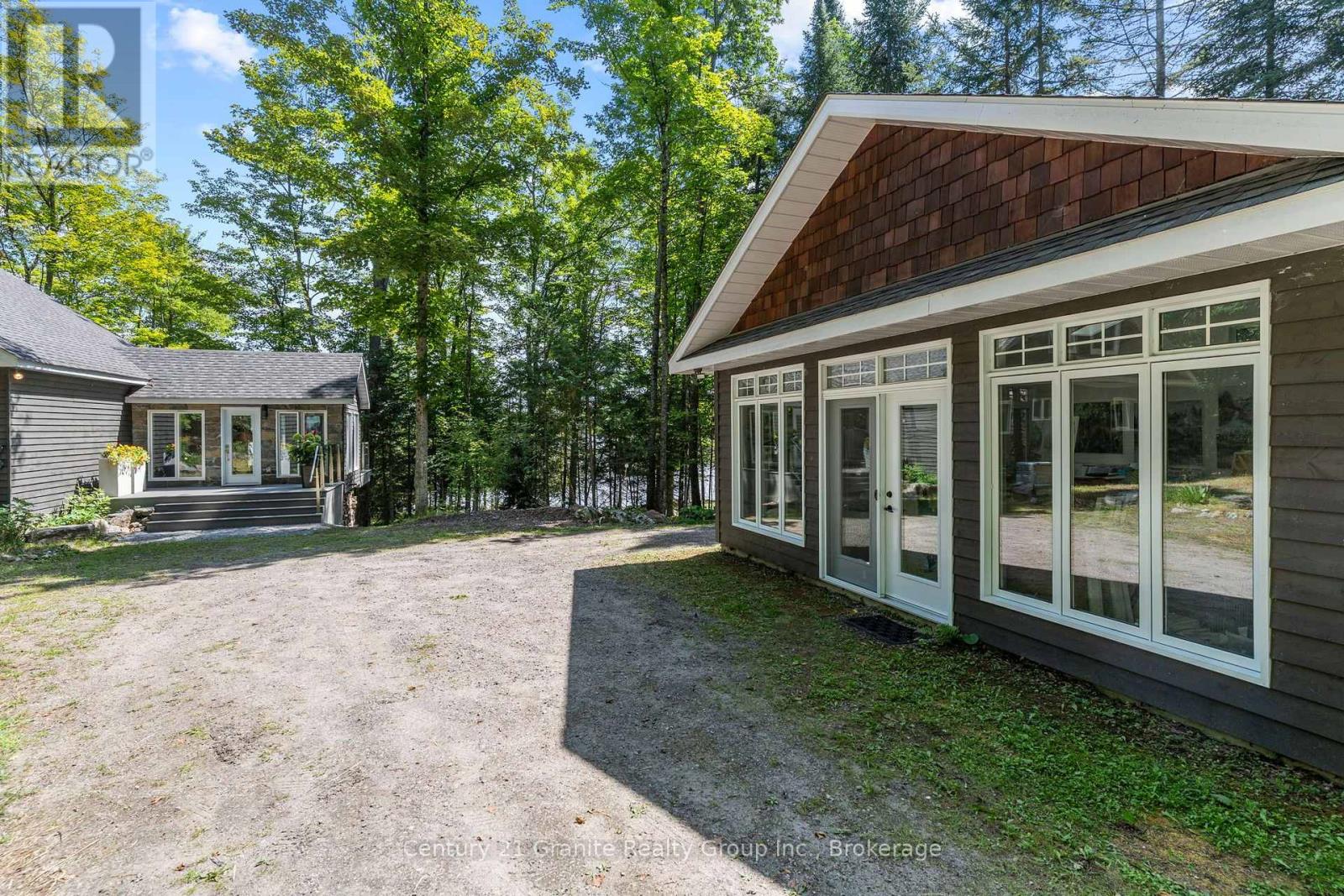 1057 HIDDEN VALLEY LANE - Image 43