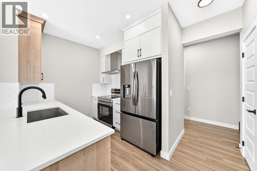 1069 Bayview Crescent SW - Image 8