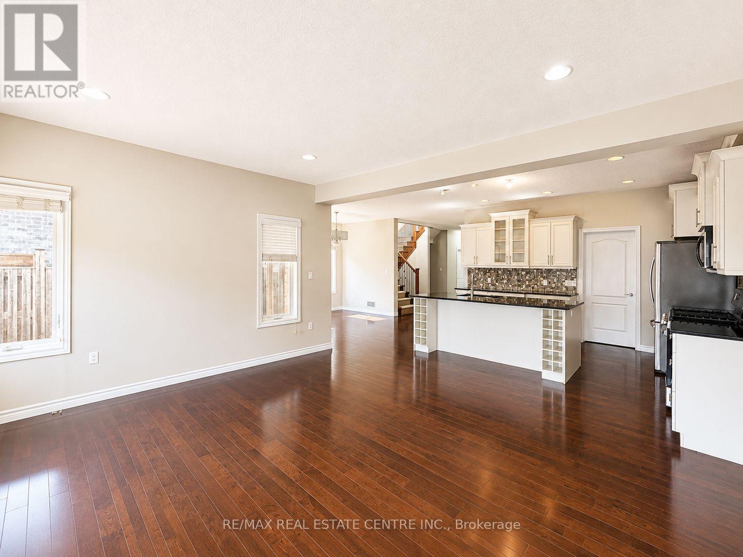 1029 MOY CRESCENT - 17