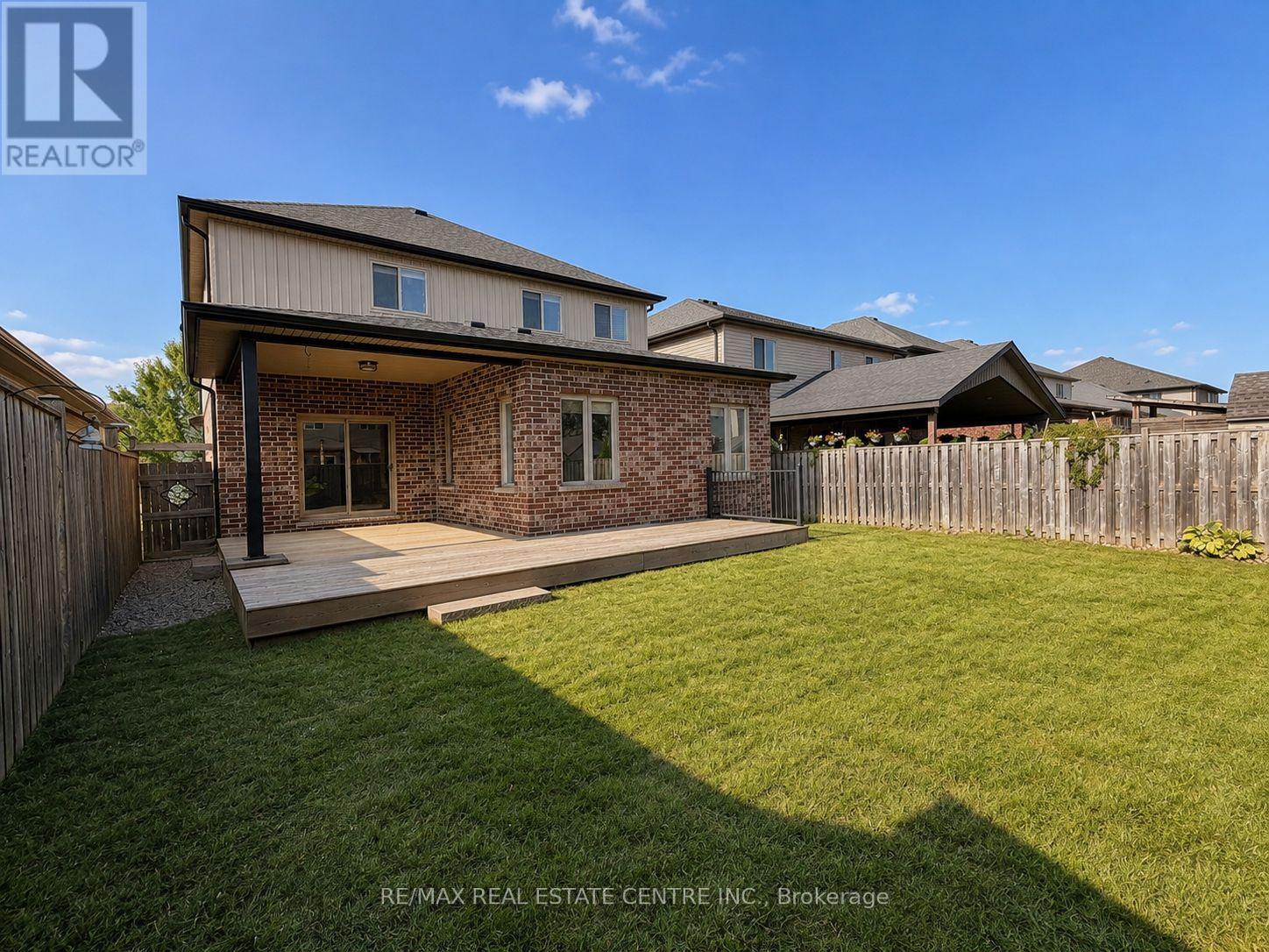 1029 MOY CRESCENT - Image 46