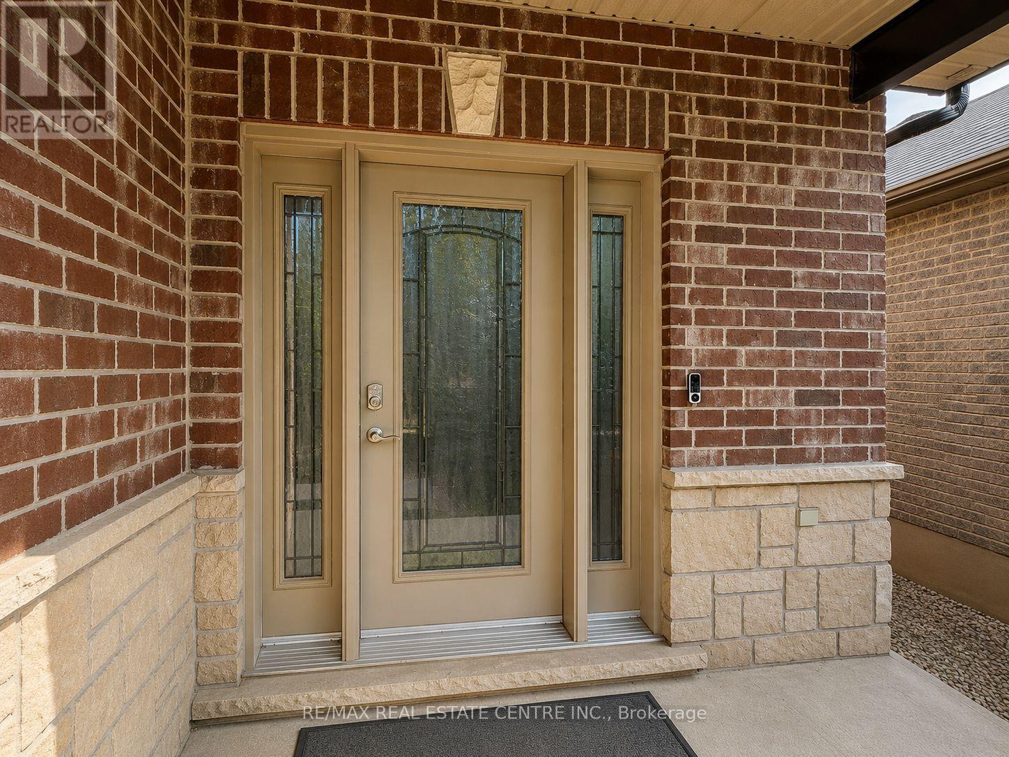 1029 MOY CRESCENT - Image 7