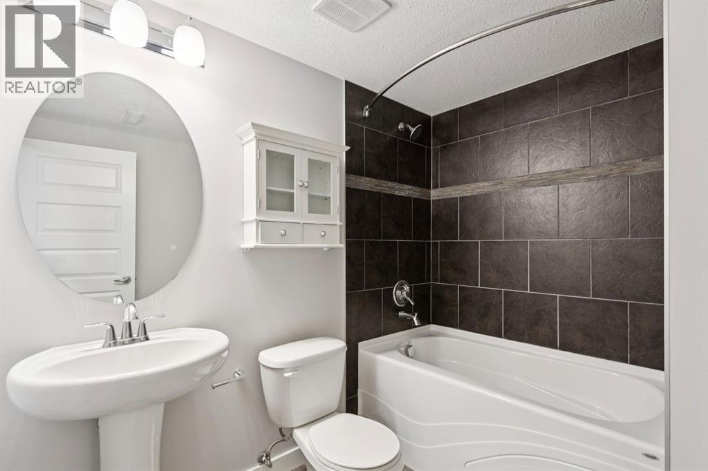 902 Williamstown Boulevard NW - Image 34