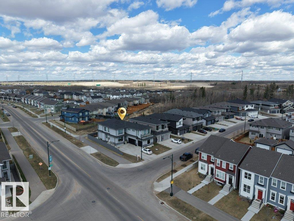 424 33 AV NW - 3