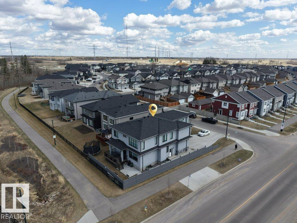 424 33 AV NW - 2