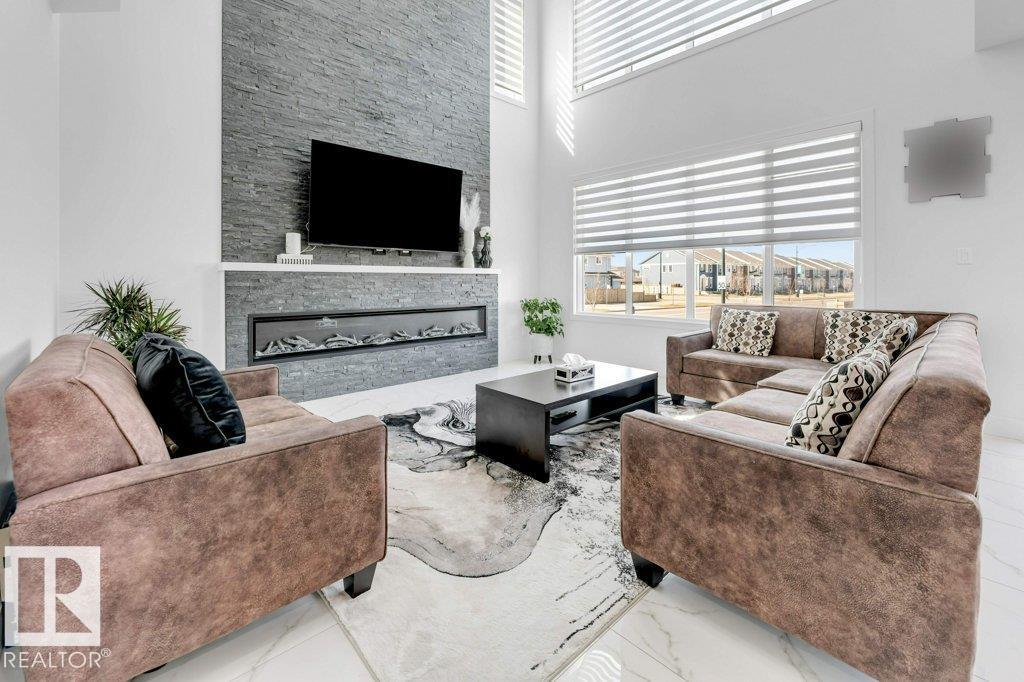 424 33 AV NW - 8