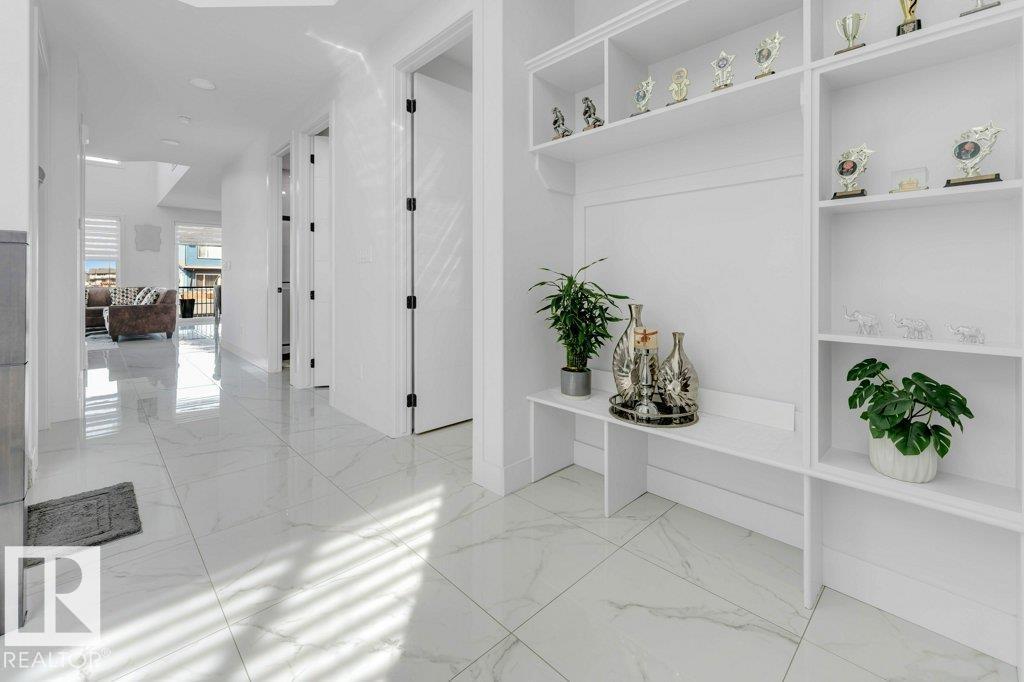 424 33 AV NW - 18
