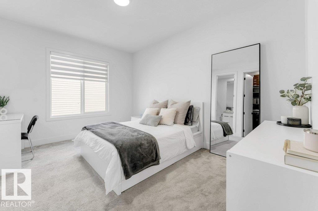424 33 AV NW - 38