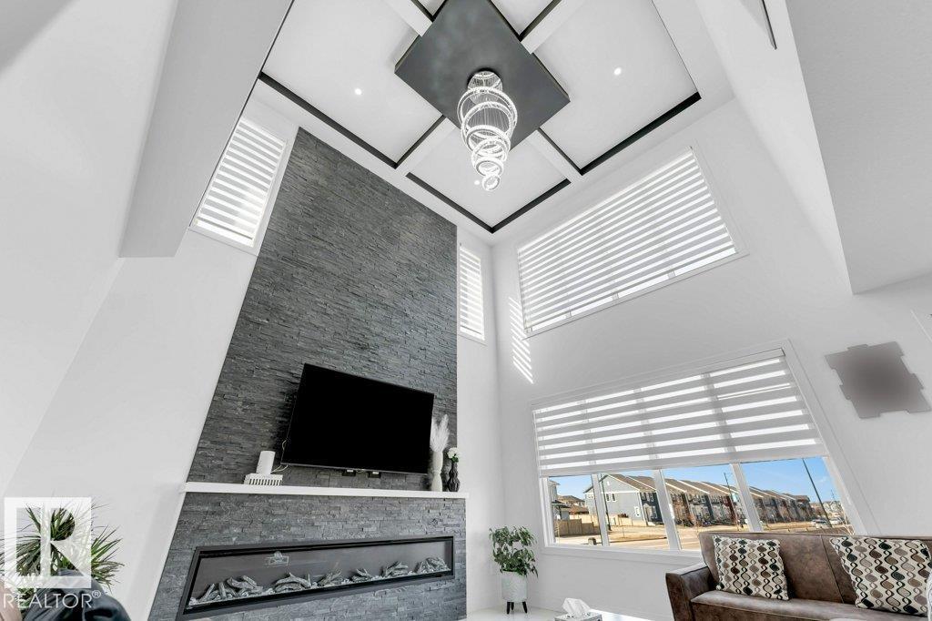 424 33 AV NW - 12