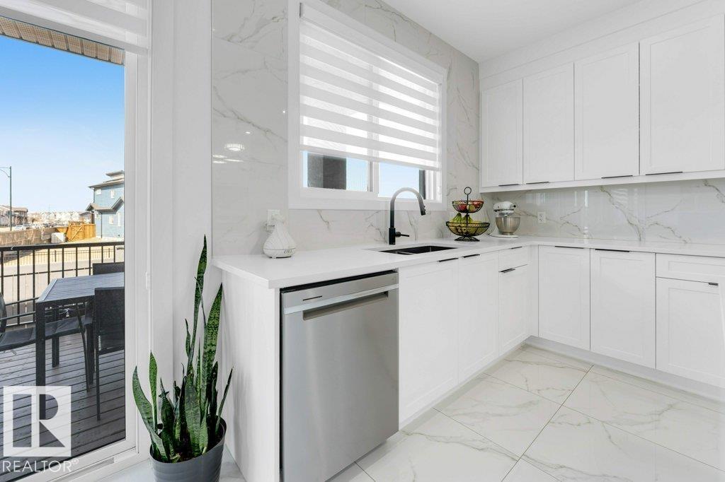 424 33 AV NW - Image 24