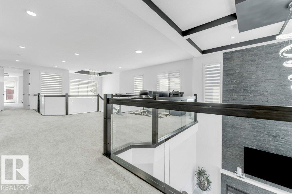 424 33 AV NW - Image 36