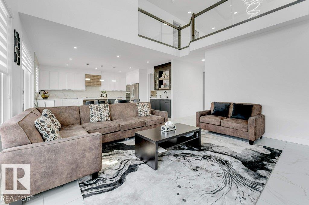 424 33 AV NW - 14
