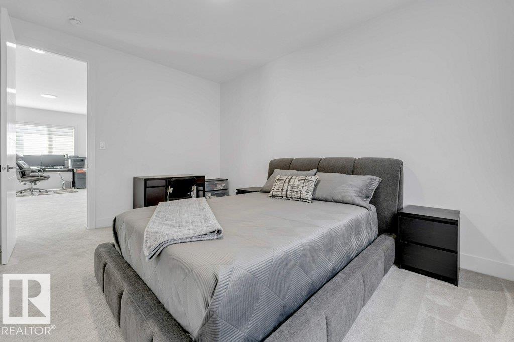 424 33 AV NW - 43