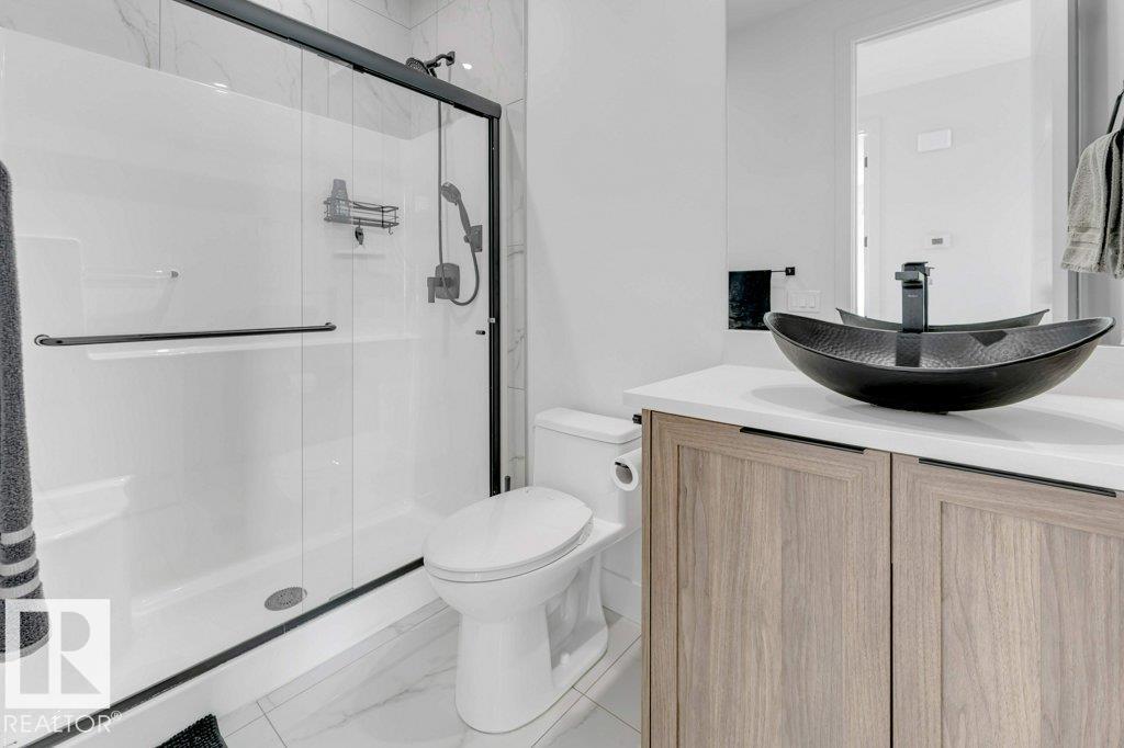 424 33 AV NW - Image 52