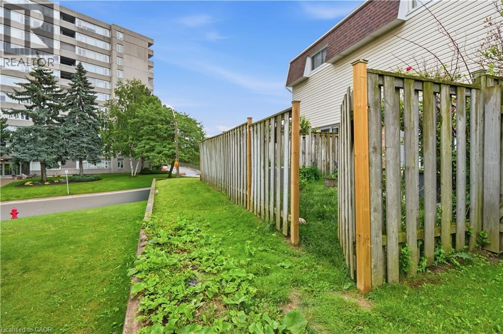 #78 11 HARRISFORD Street - 27