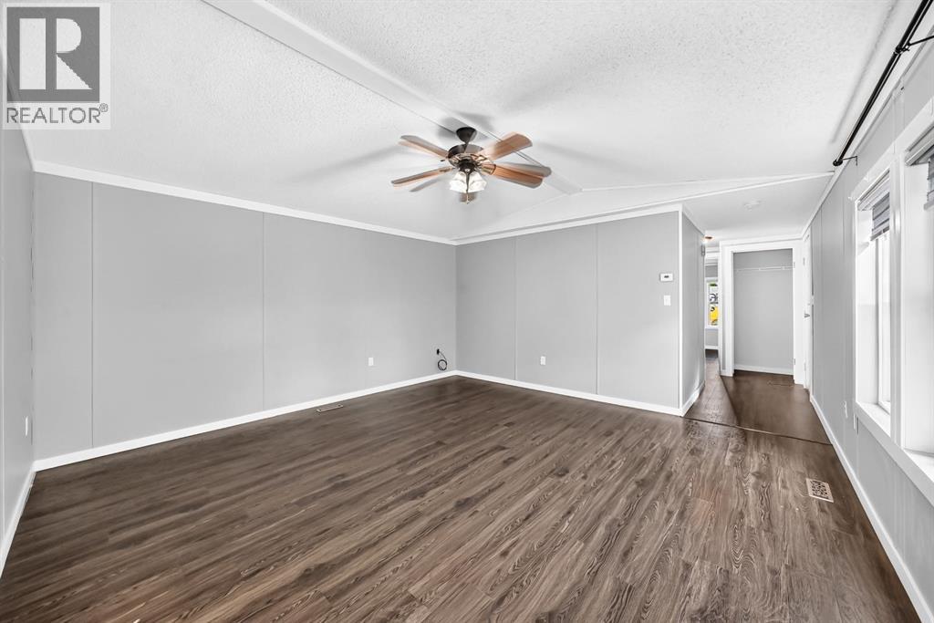 4716 41 Street Crescent - Image 10