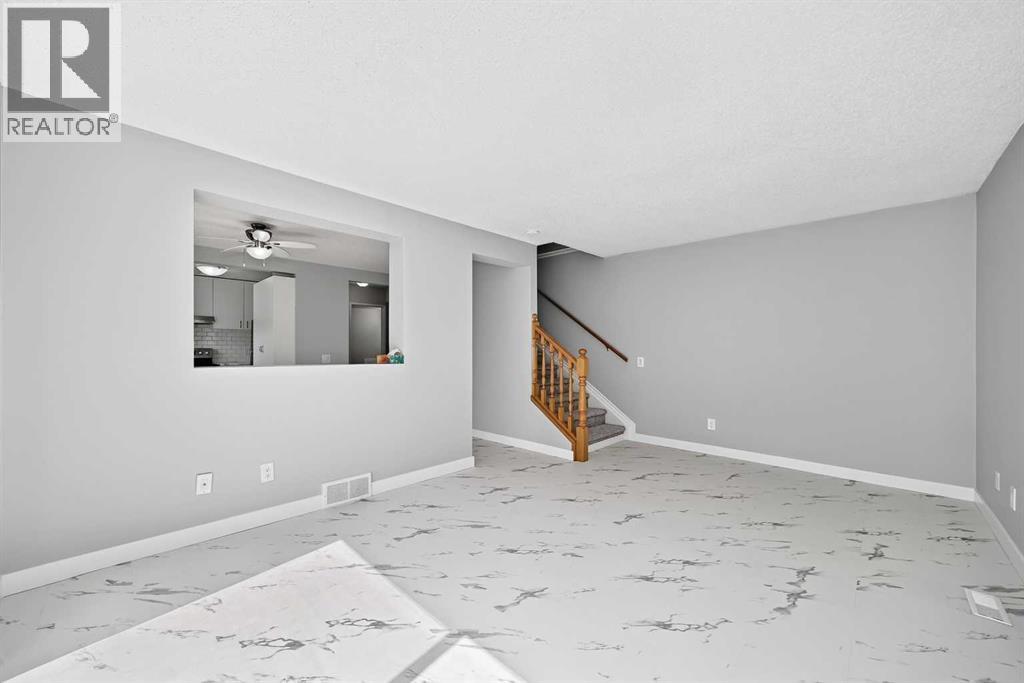 #163 6915 Ranchview Drive NW - 19