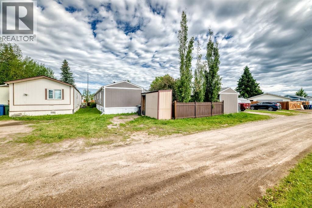 4716 41 Street Crescent - 34