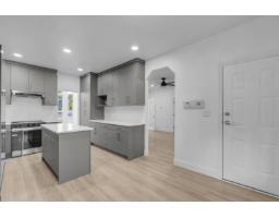 5858 138 Street, Surrey, BC V3X3P3 Photo 9