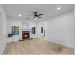5858 138 Street, Surrey, BC V3X3P3 Photo 10