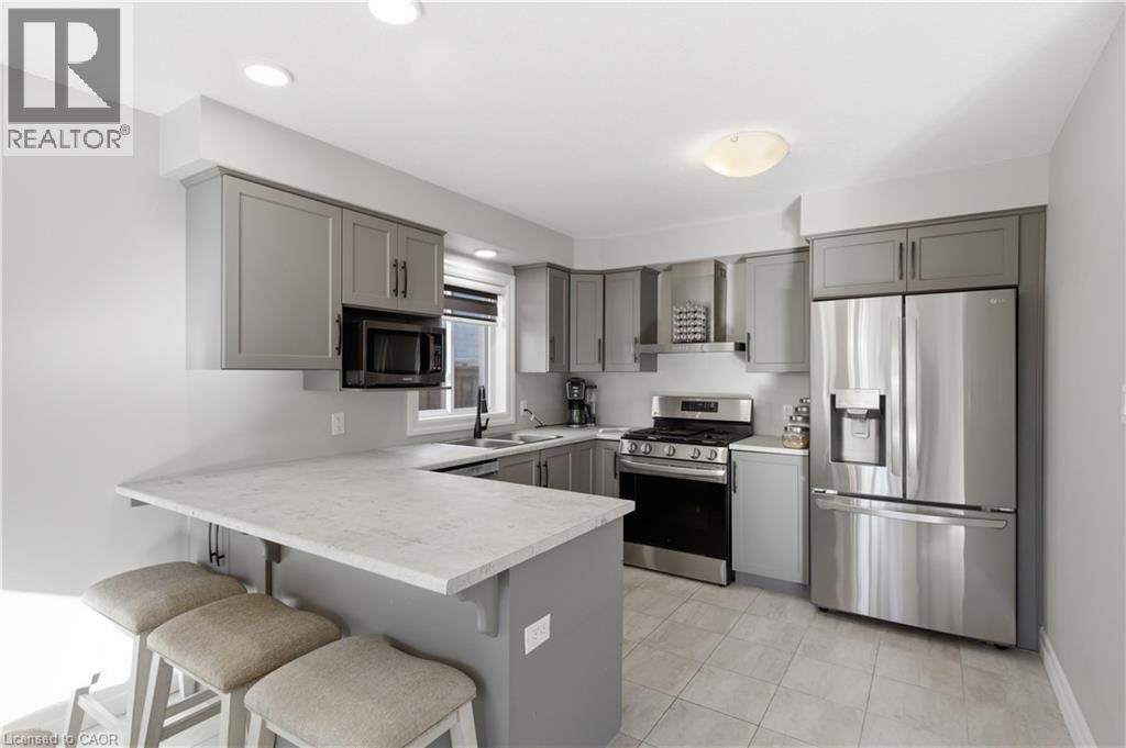 275 BRADSHAW Drive - Image 14