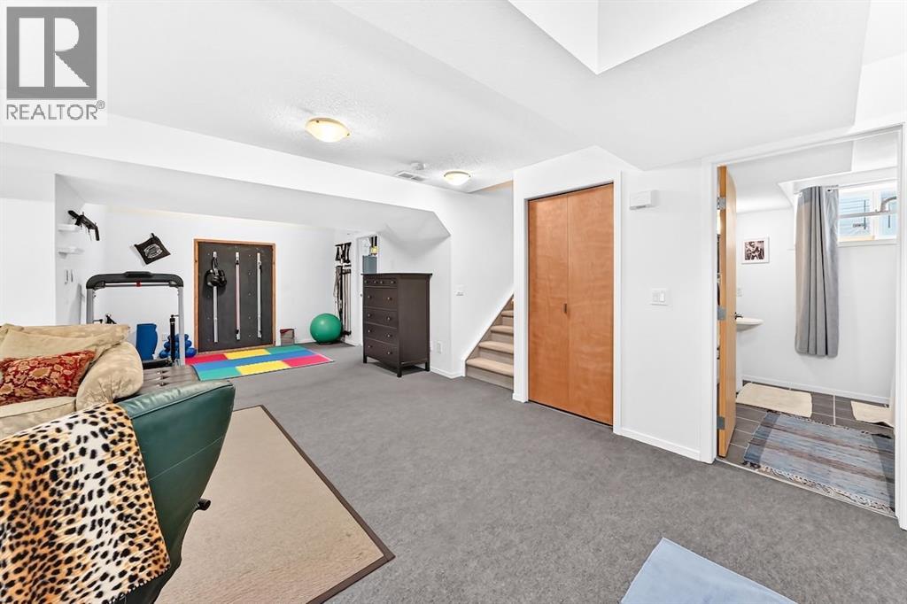 331 Royal Birch View NW - 41