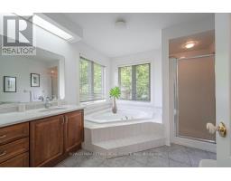 29 Taj Court, Ottawa, ON K1G5K7 Photo 20