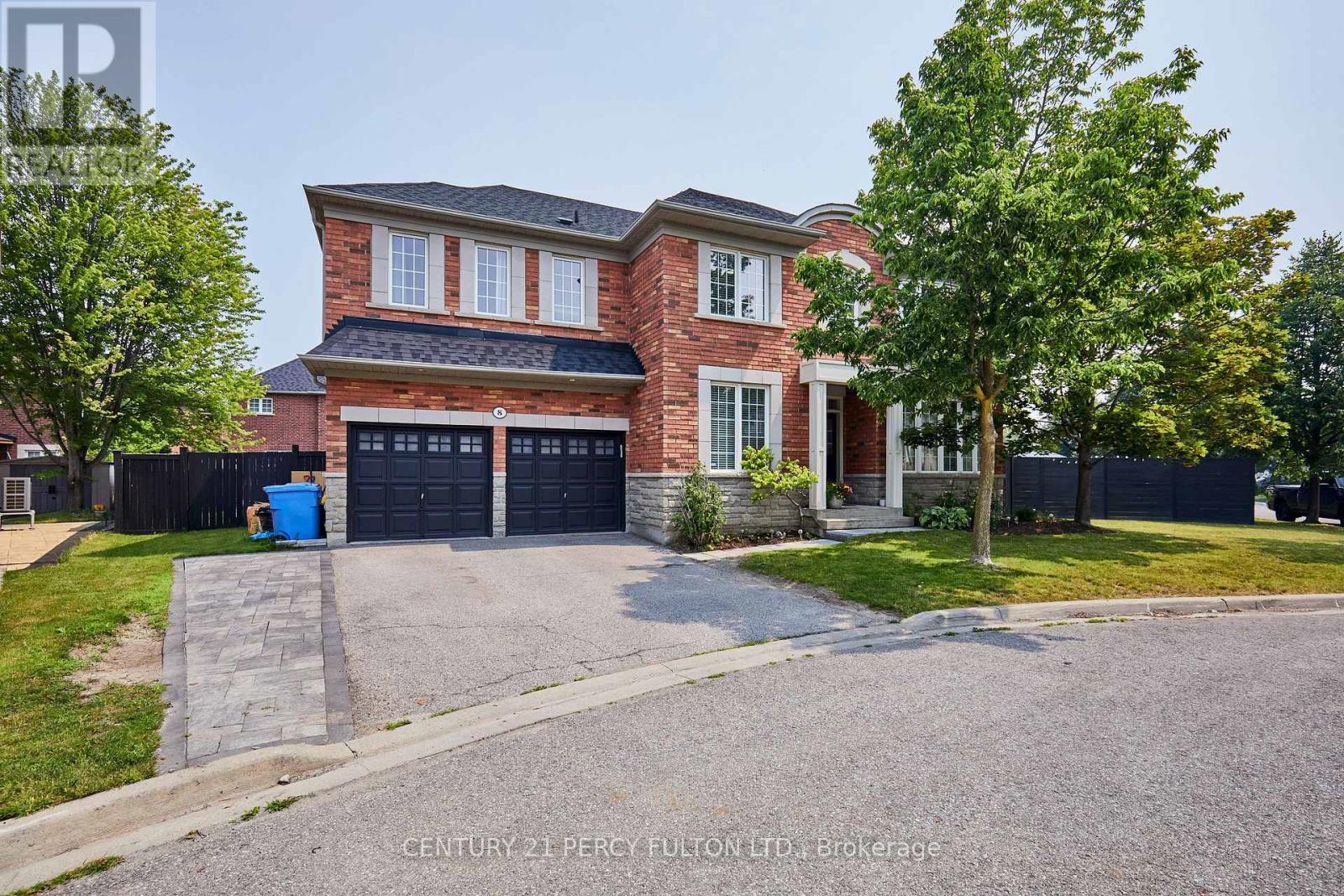 8 MACKELLER COURT - 2