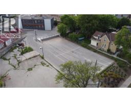 618 King Street W, Kitchener, ON N2G1C8 Photo 44