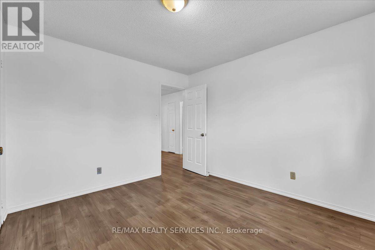 162 MAJOR WILLIAM SHARPE DRIVE - 25