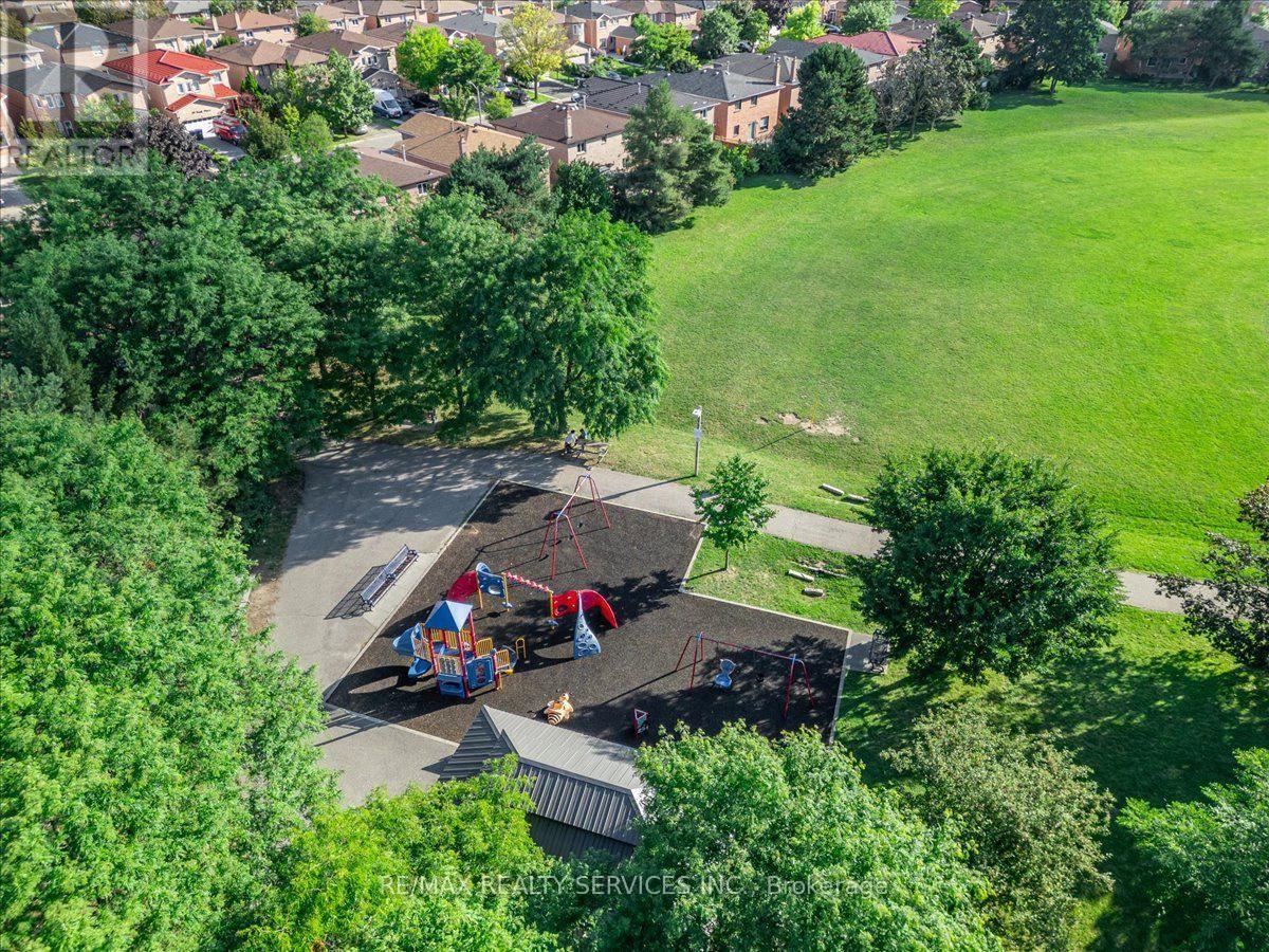 162 MAJOR WILLIAM SHARPE DRIVE - 4